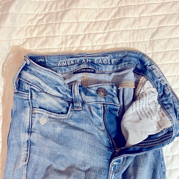 American Eagle High Rise Distressed Jean Jeggings - Picture 3 of 6